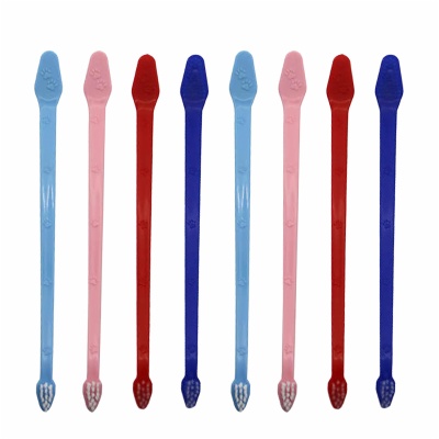Double-headed toothbrush