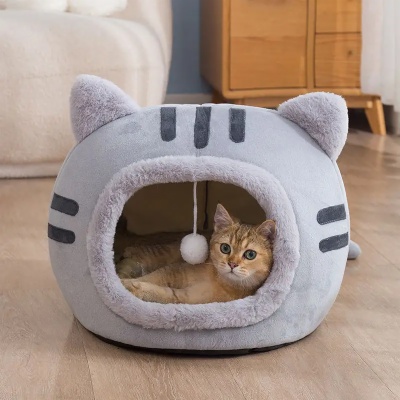 Semi-Enclosed cat bed