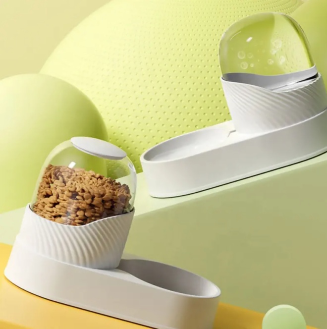 Gravity Pet Food Feeder